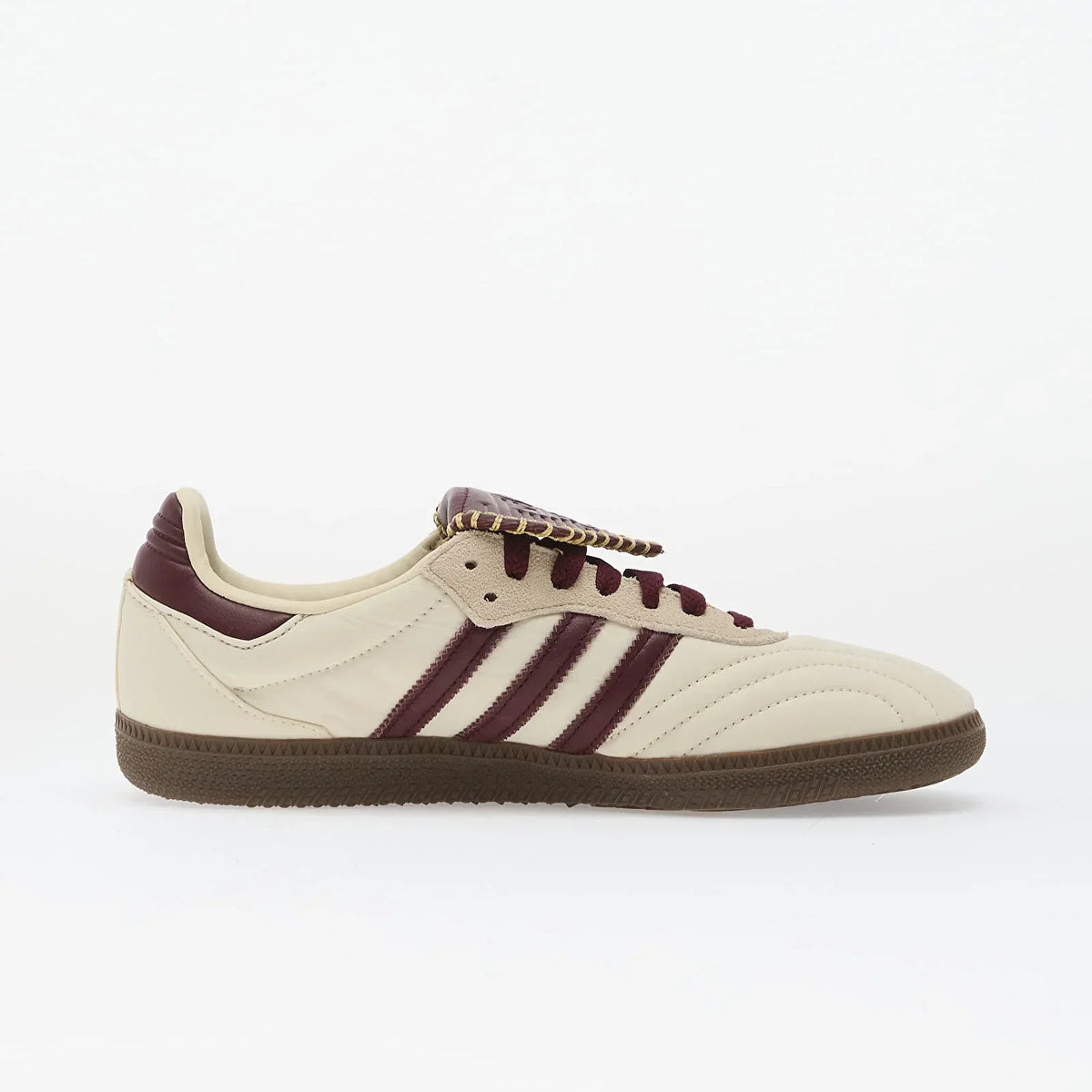 Low-Top Sneaker